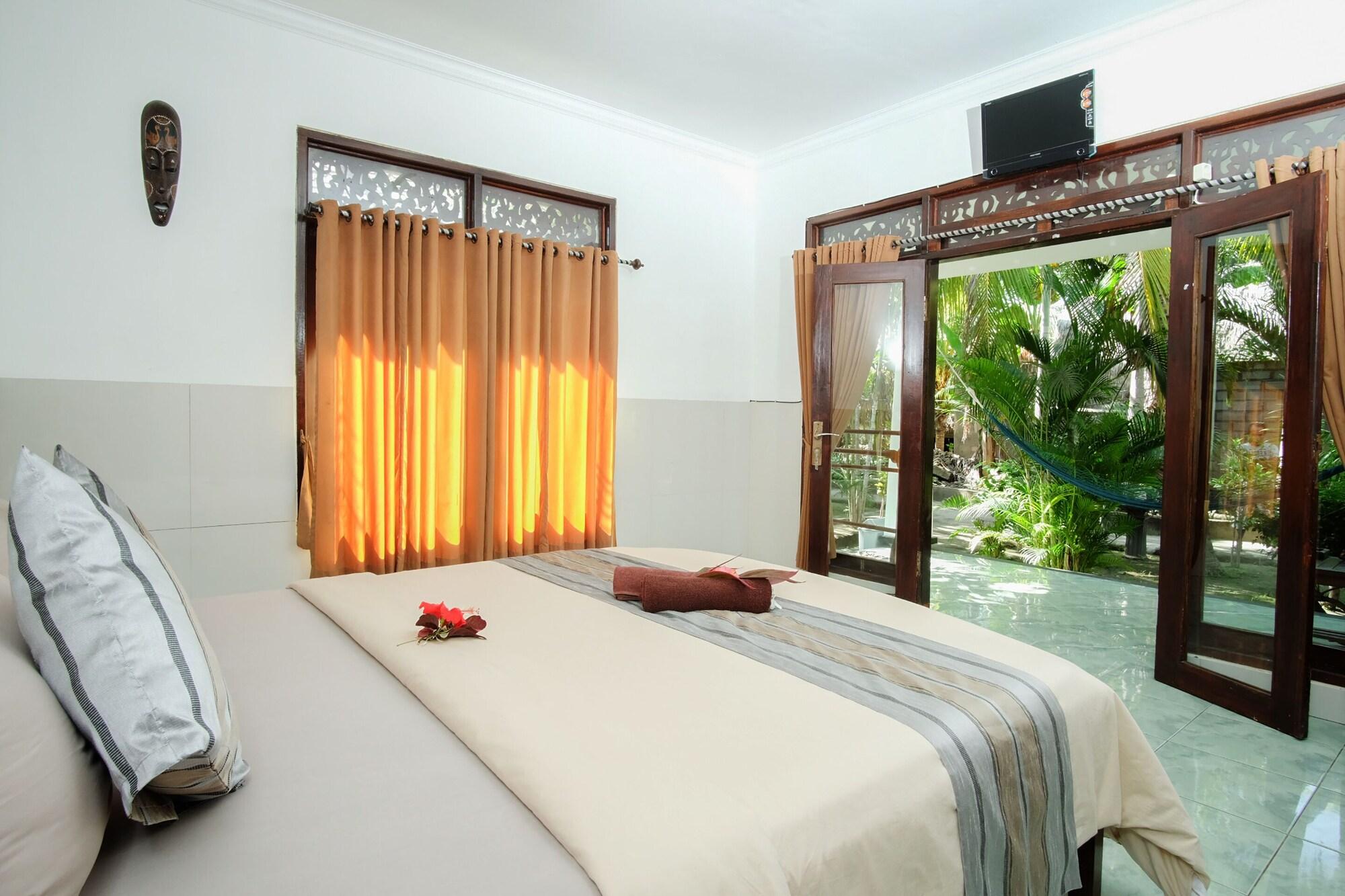 גילי טרוונגן Warna Beach Hotel מראה חיצוני תמונה